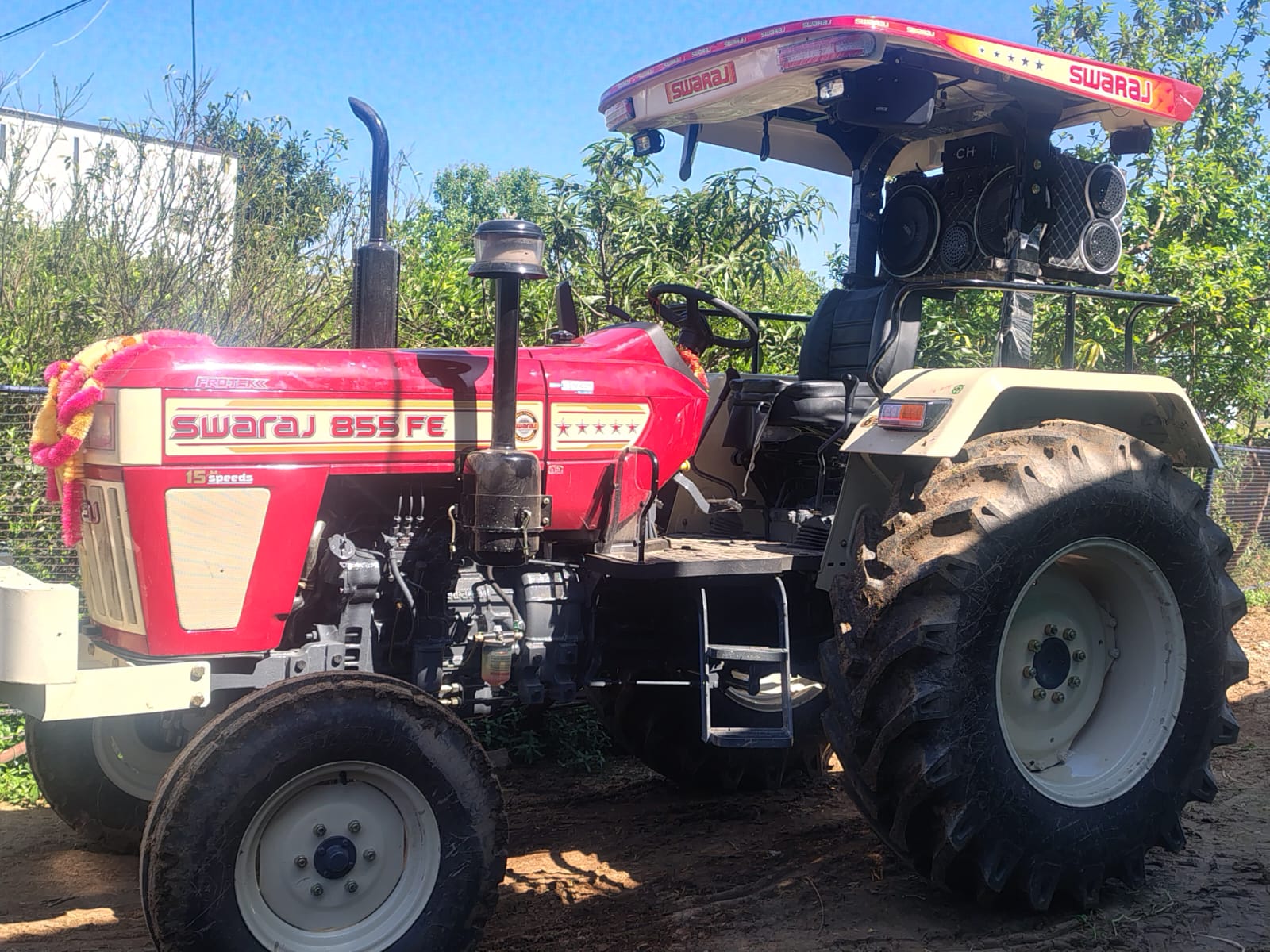 Swaraj 855 FE